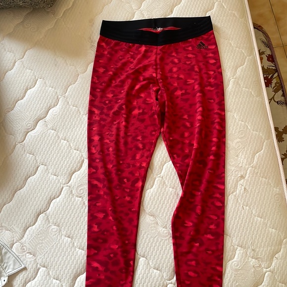 adidas Pants - Yoga pants